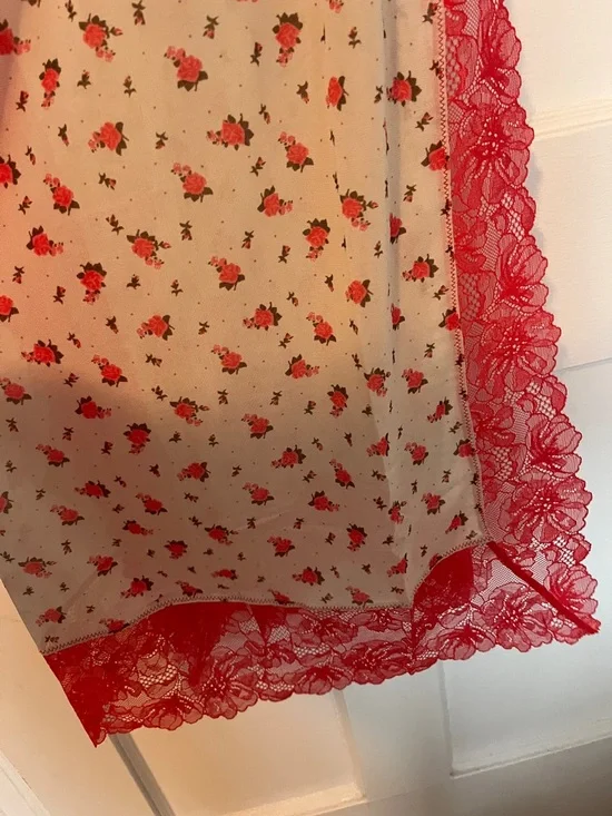 FREE PEOPLE SUDDENLY FINE FLORAL LACE SLIP MAXI DRESS SIDE SLIT NWT SZ XS - Picture 6 of 7